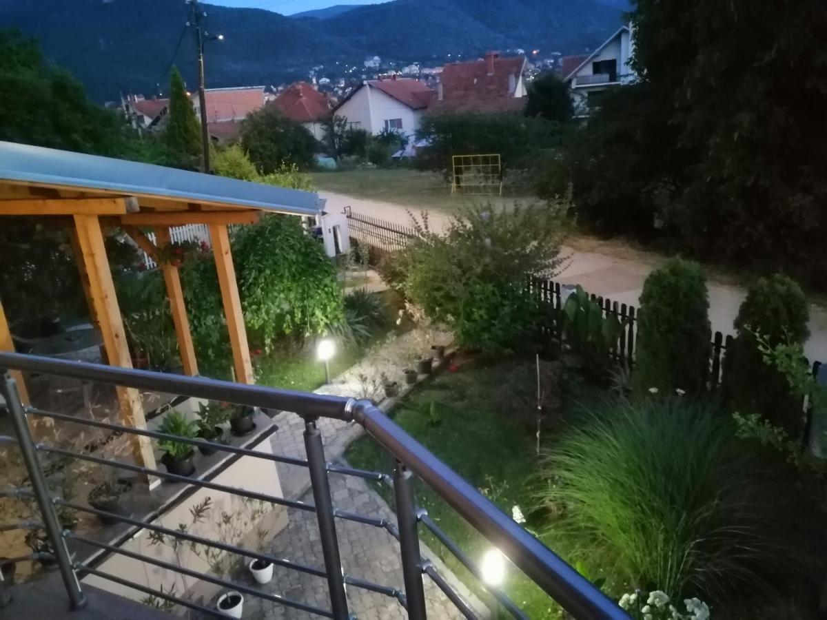 סוקו בניה Apartmani Tvins מראה חיצוני תמונה