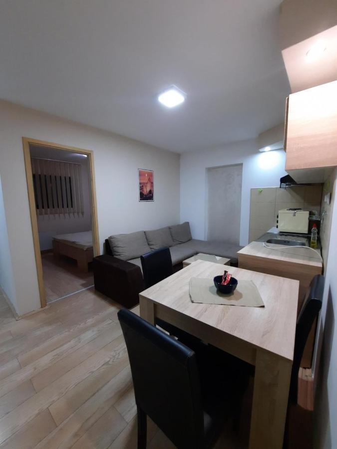 סוקו בניה Apartmani Tvins מראה חיצוני תמונה