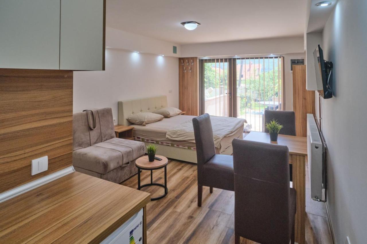 סוקו בניה Apartmani Tvins מראה חיצוני תמונה